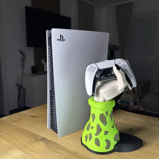 Dragon Ball Z Cell Controller Holder | PS5, PS4, Xbox & More by CREOLAB