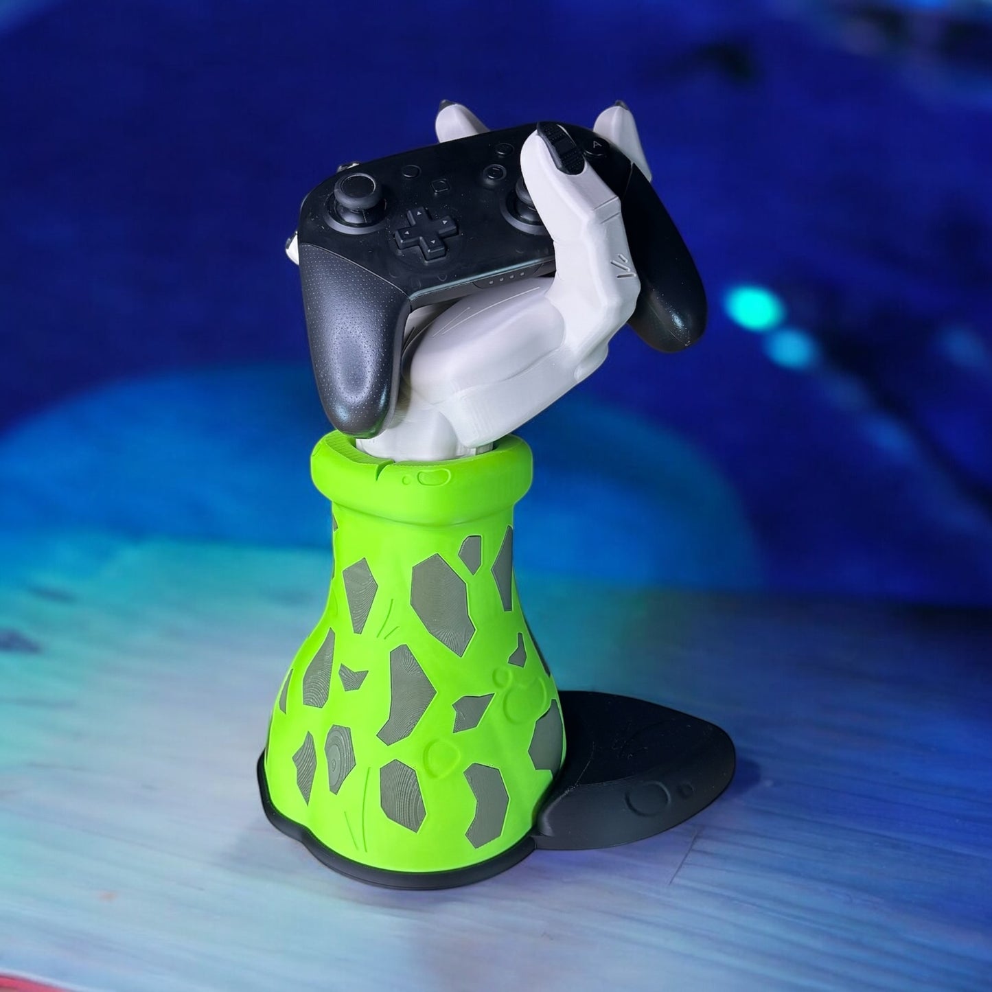 Dragon Ball Z Cell Controller Holder | PS5, PS4, Xbox & More by CREOLAB